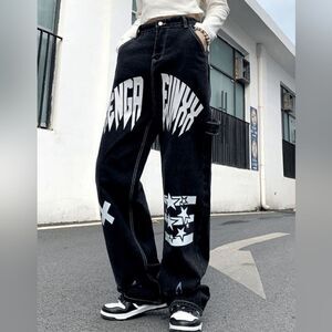 Mauv Studio Black Star Letter Graphic Cargo Jeans Size S